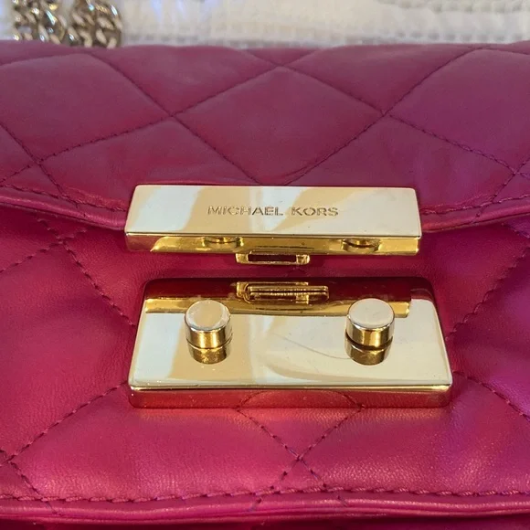 Michael Kors Sloan pink/raspberry soft leather quilted Crossbody purse bag - Picture 10 of 10